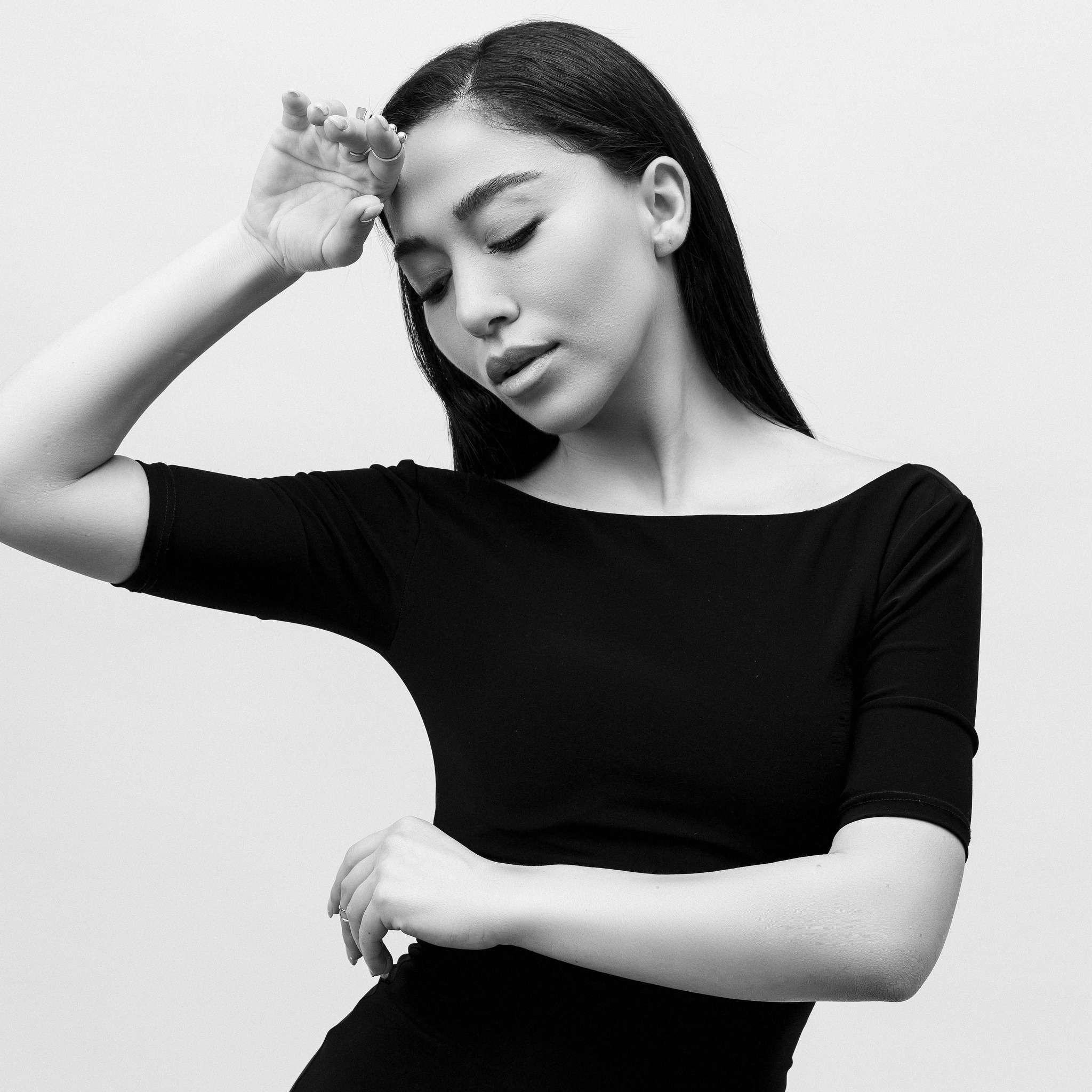 lia-zakharyan